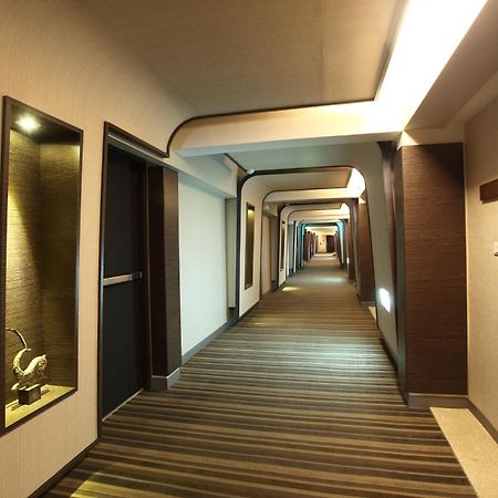 Chia Shih Pao Hotel Taibao Extérieur photo