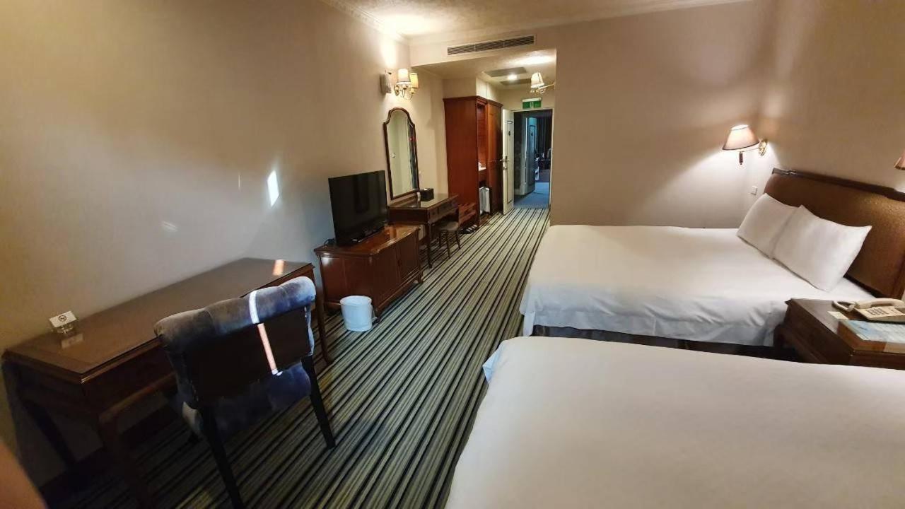 Chia Shih Pao Hotel Taibao Extérieur photo