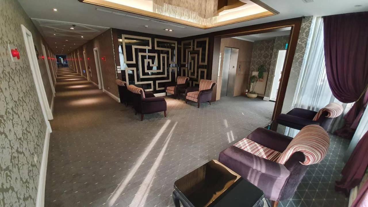 Chia Shih Pao Hotel Taibao Extérieur photo