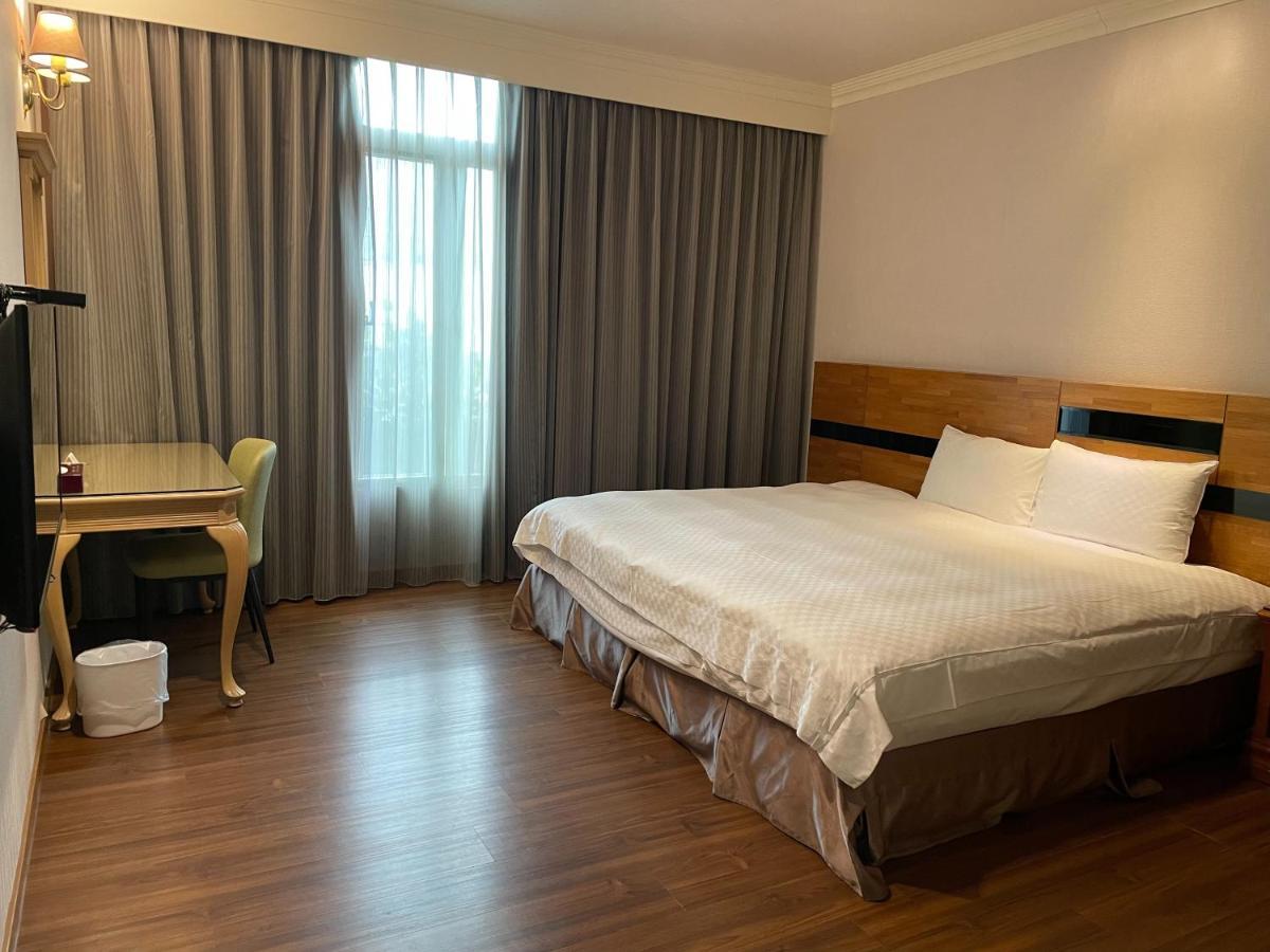 Chia Shih Pao Hotel Taibao Extérieur photo