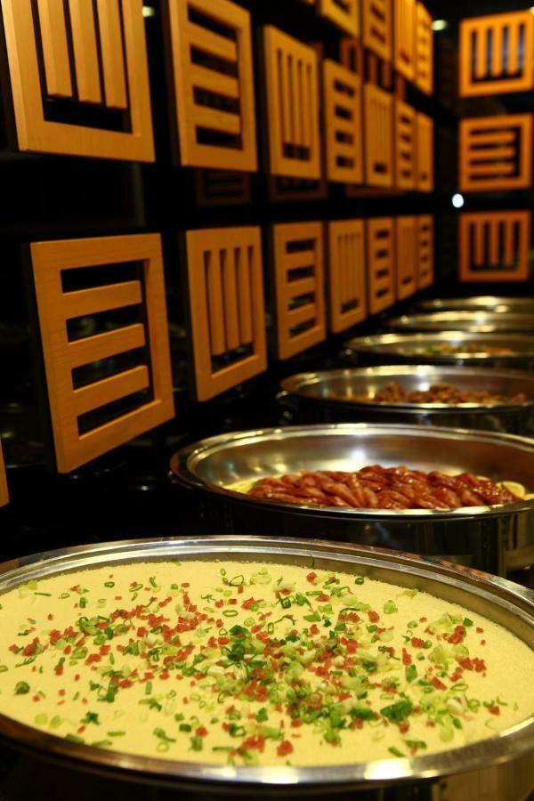 Chia Shih Pao Hotel Taibao Extérieur photo